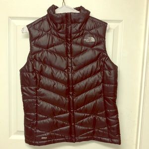 womens north face vest